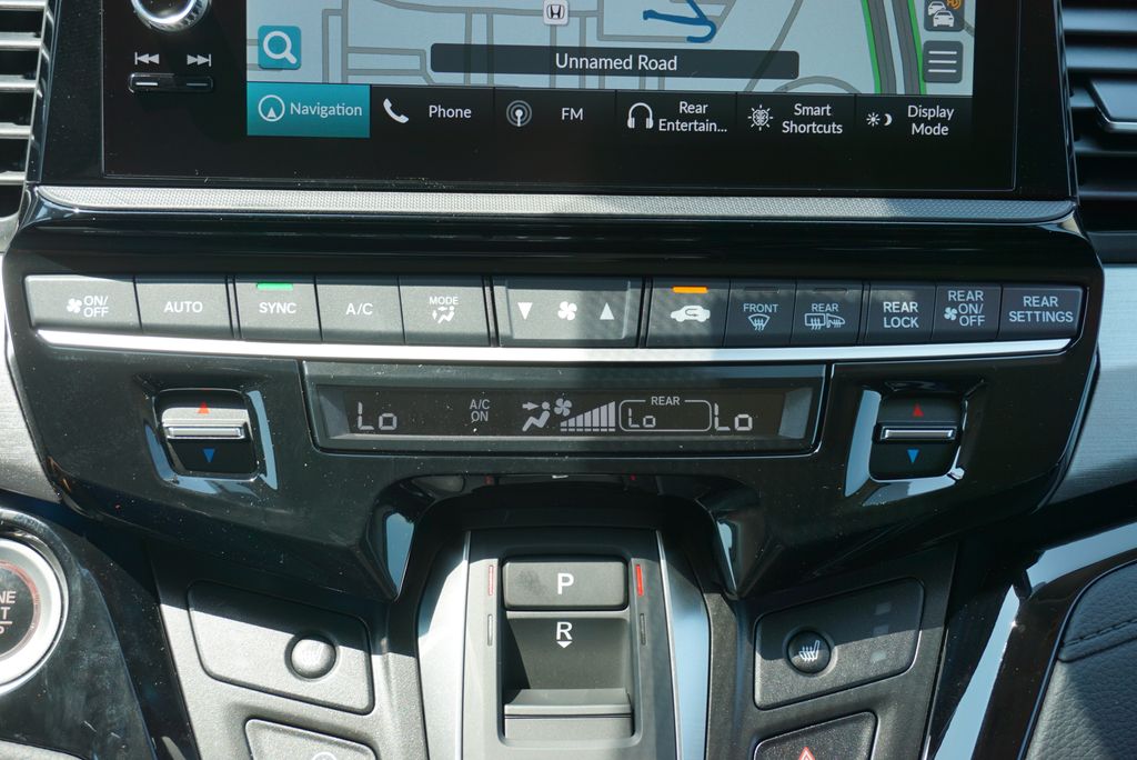 2026 Honda Odyssey Touring - Photo 23