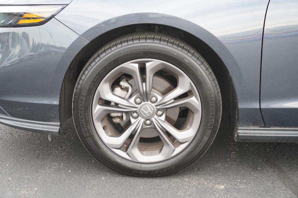 2024 Honda Accord EX - Photo 9