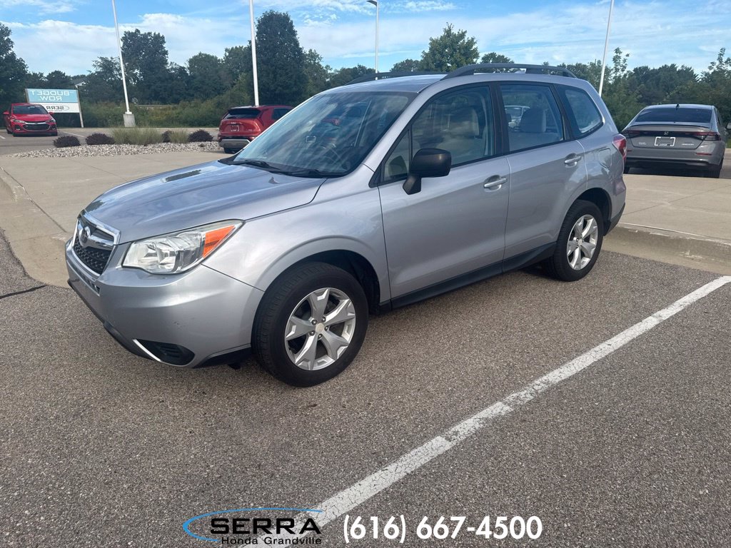Used 2016 Subaru Forester i with VIN JF2SJABC5GH565022 for sale in Grandville, MI
