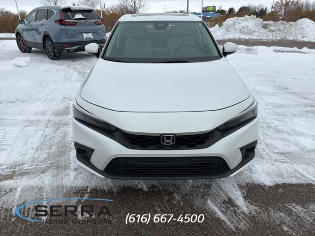 2024 Honda Civic Hatchback EX-L's photo