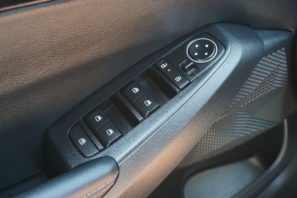 2024 Kia Seltos EX - Photo 32