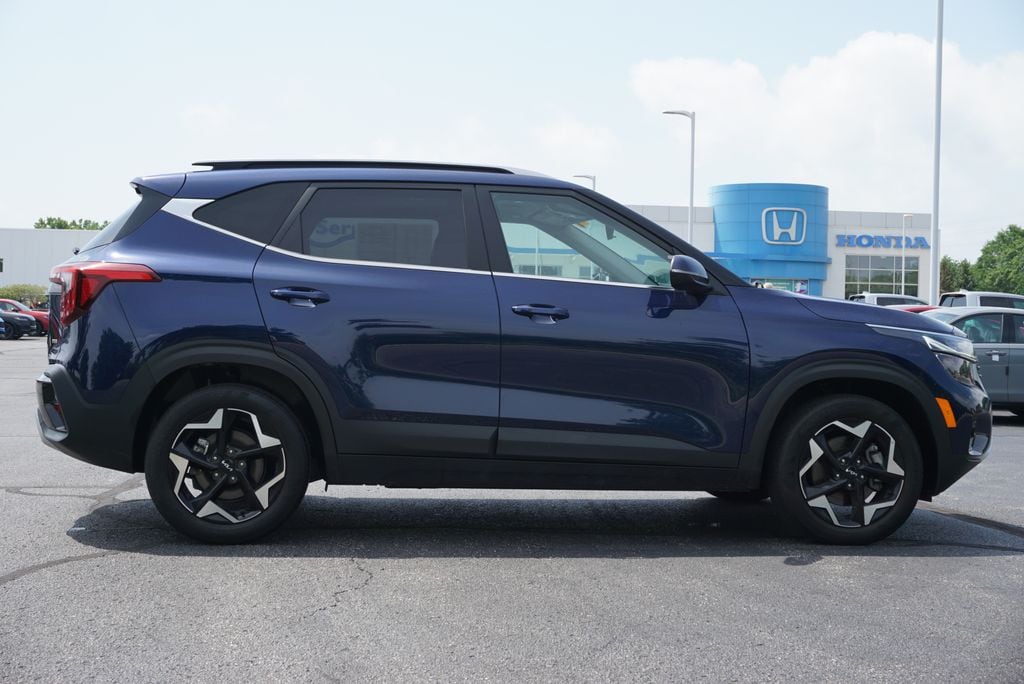 2024 Kia Seltos EX - Photo 6