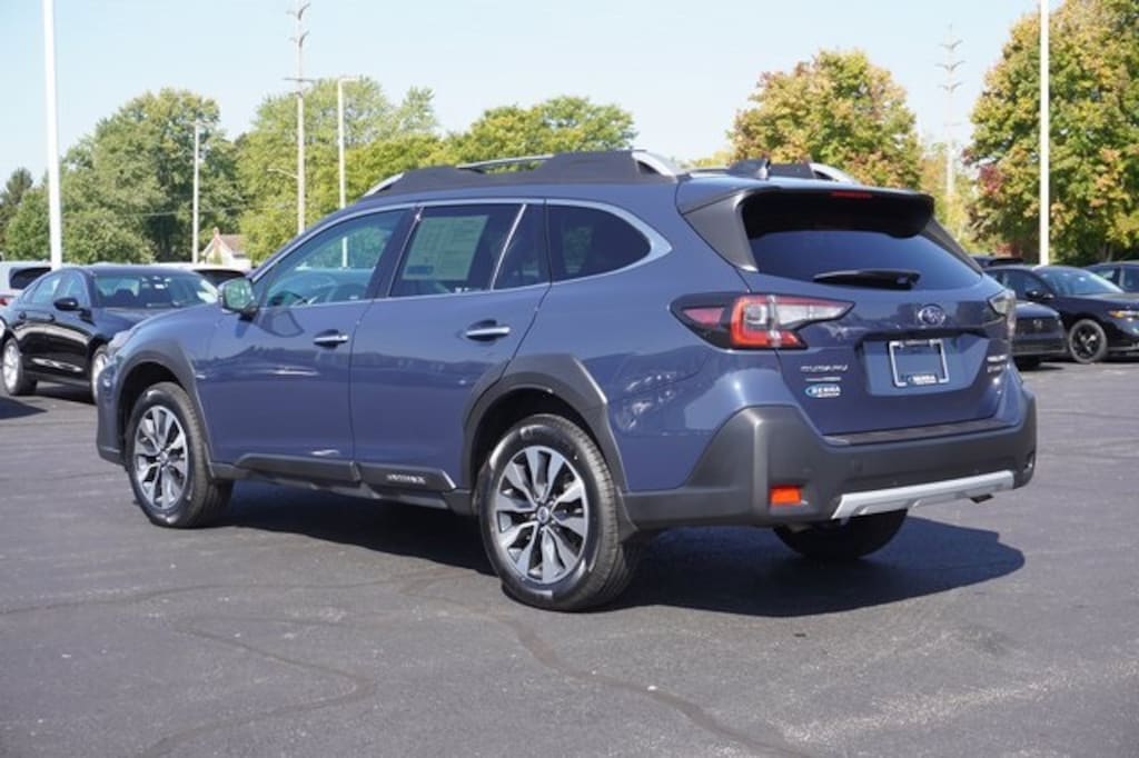 Used 2023 Subaru Outback Touring XT SUV