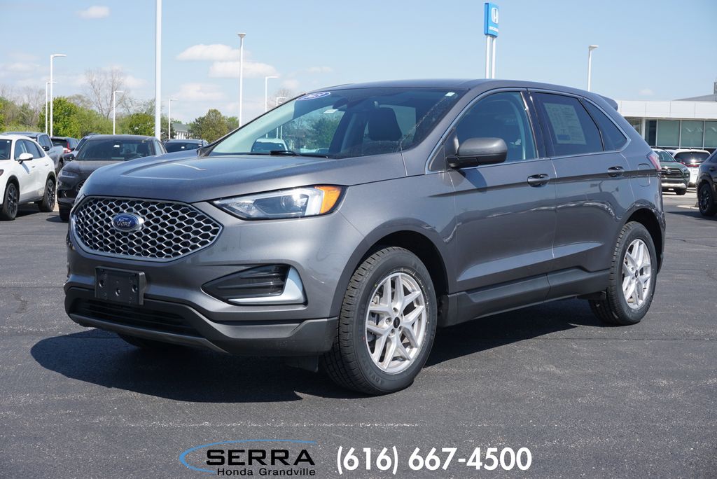 2023 Ford Edge SEL AWD's photo