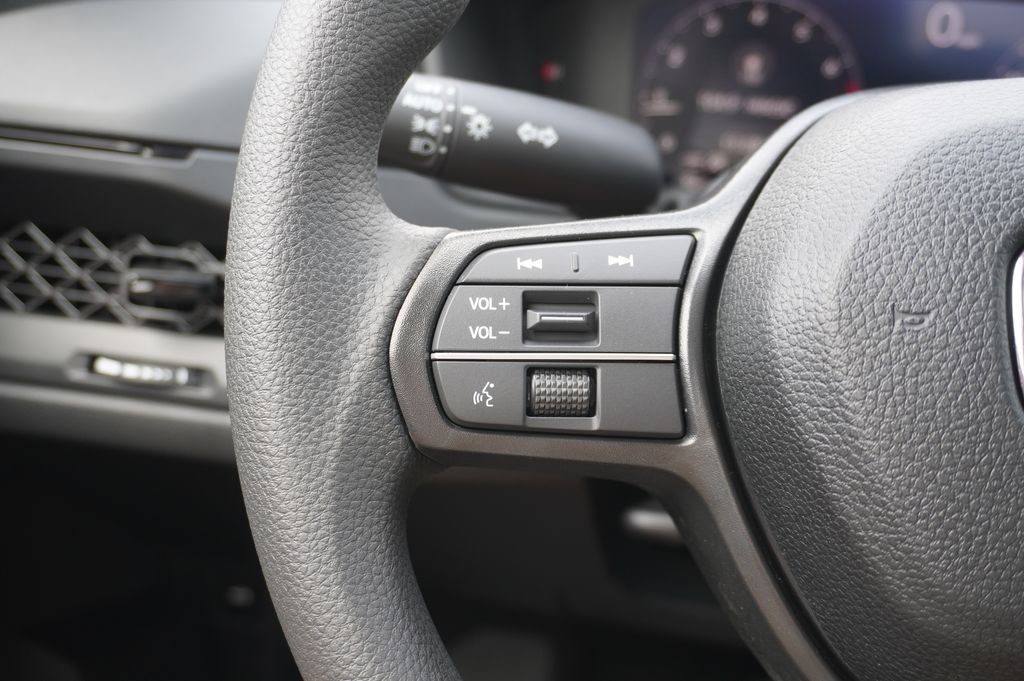 2024 Honda Accord LX - Photo 22