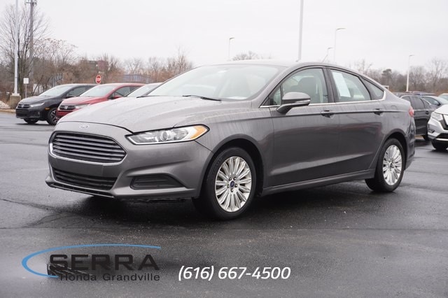 2014 Ford Fusion SE Hybrid's photo