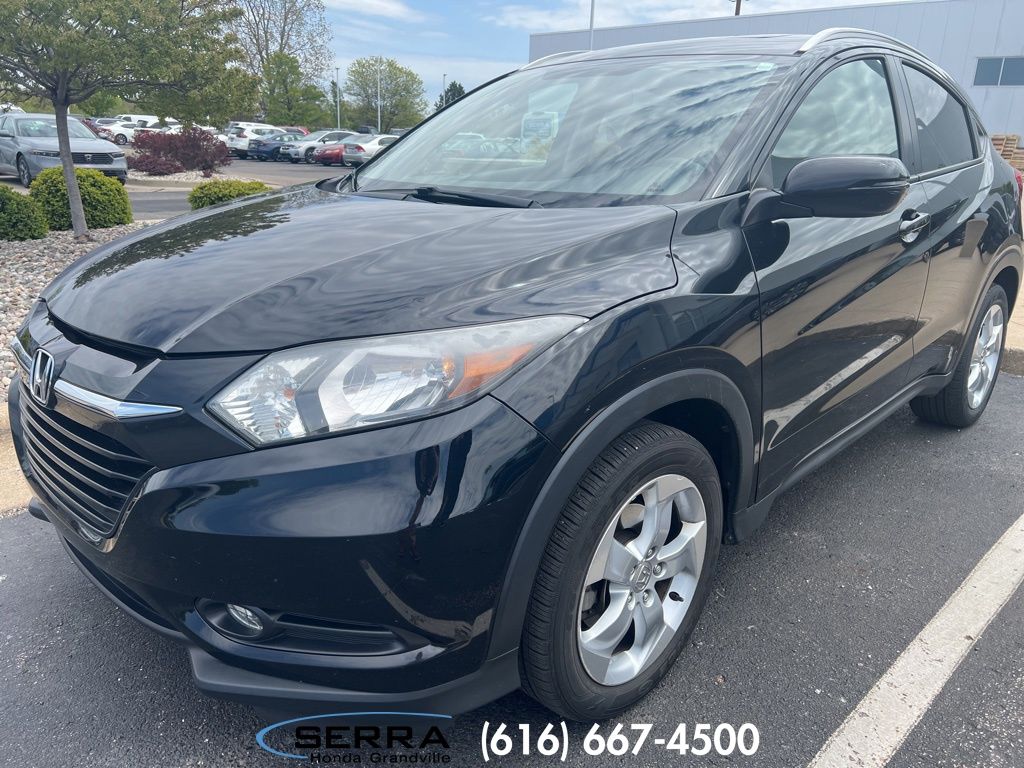 2016 Honda HR-V EX-L Navi AWD's photo