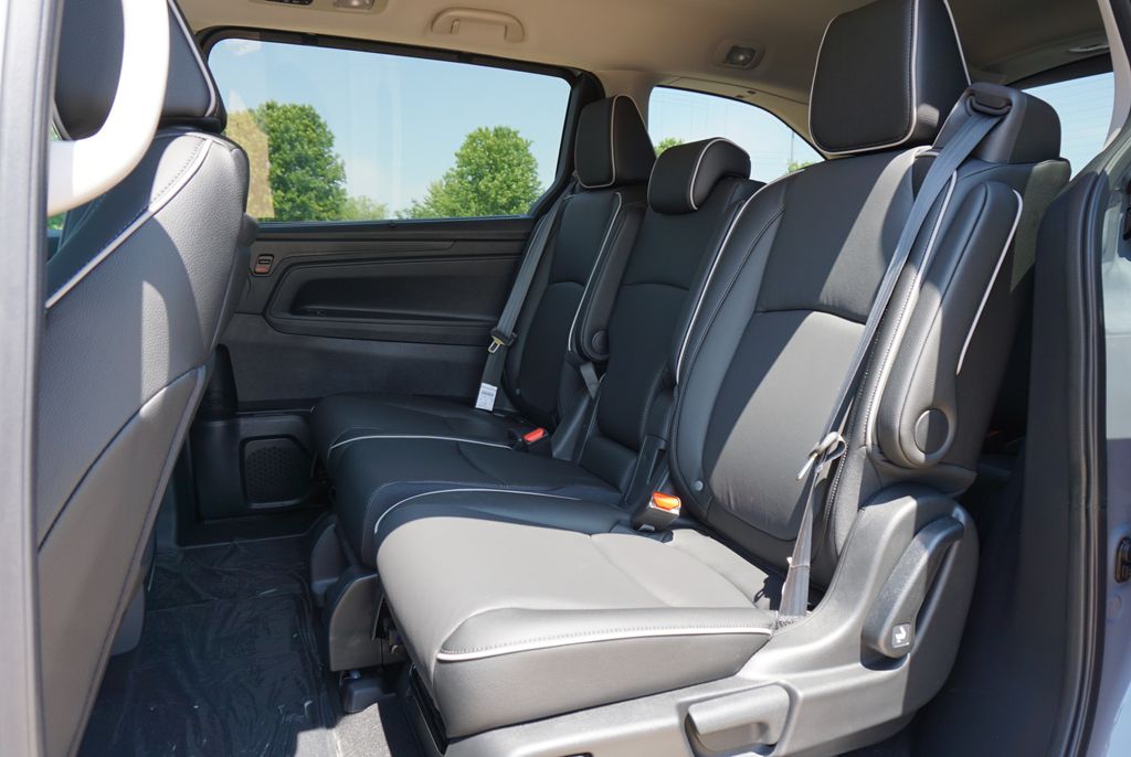 2026 Honda Odyssey Touring - Photo 11