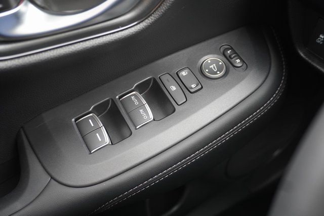2026 Honda HR-V EX-L - Photo 30