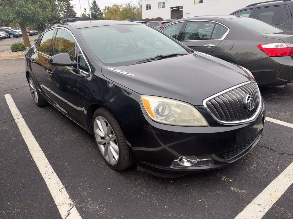 Used 2013 Buick Verano 1ST with VIN 1G4PT5SVXD4249086 for sale in Grandville, MI
