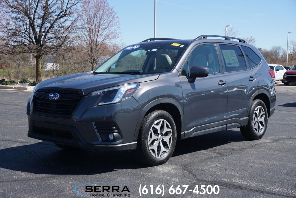 2024 Subaru Forester Premium's photo