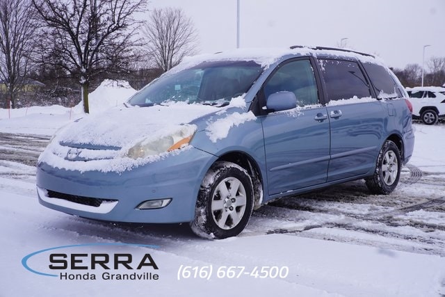 2009 Toyota Sienna XLE