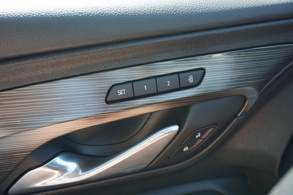 2022 GMC Terrain SLT - Photo 36