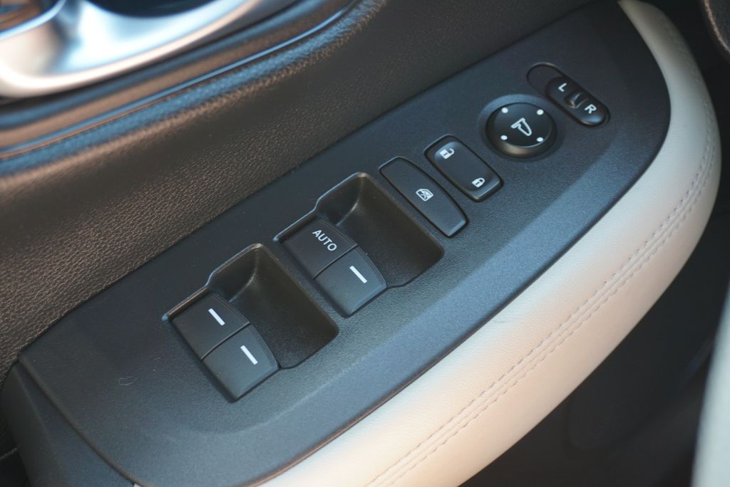2023 Honda HR-V LX - Photo 29