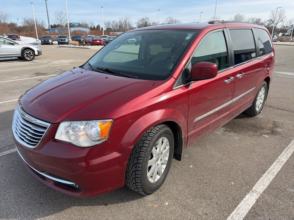 Used 2014 Chrysler Town & Country Touring with VIN 2C4RC1BG7ER410001 for sale in Grandville, MI