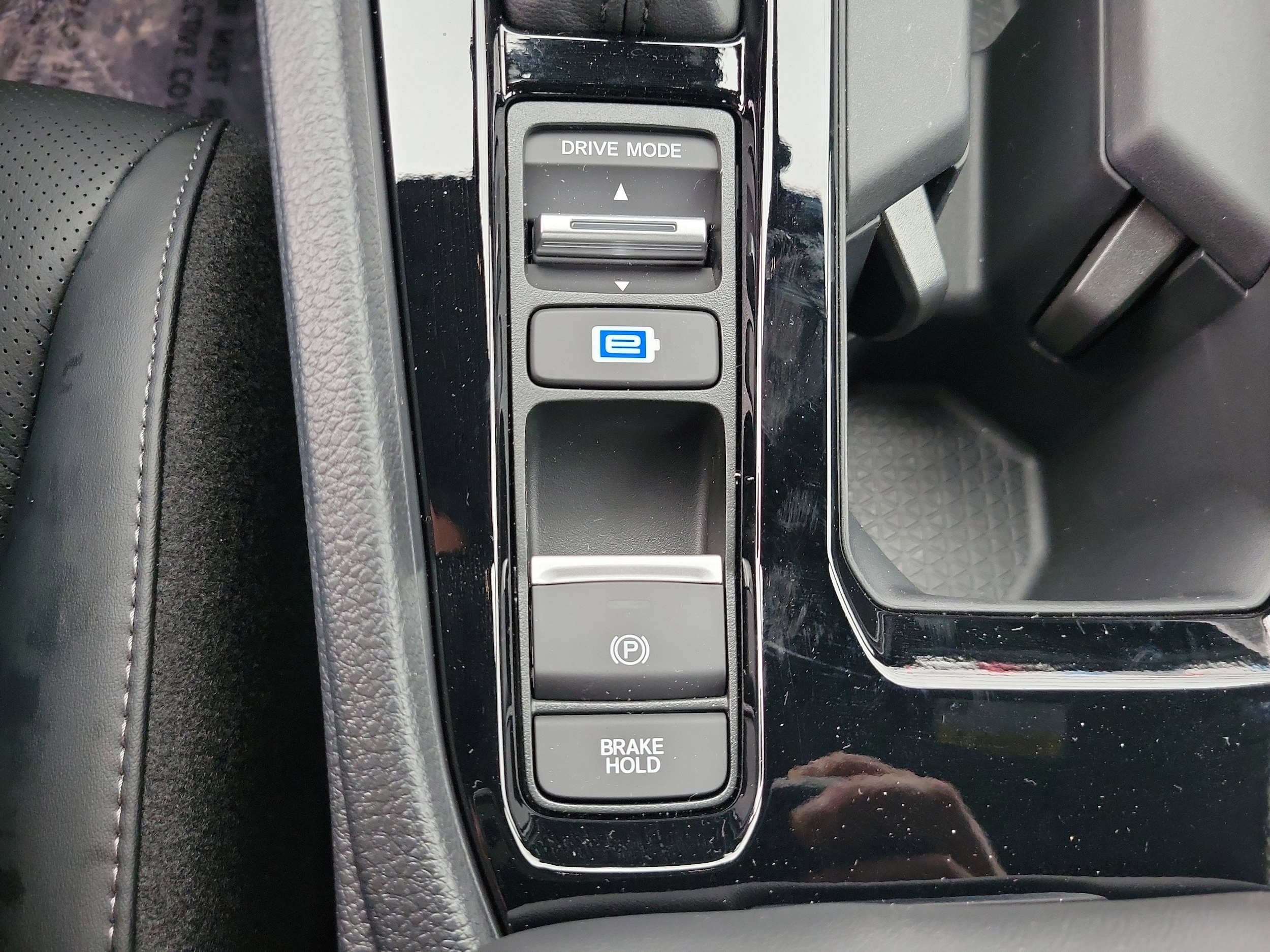 2025 Honda Accord Hybrid Sport-L - Photo 25