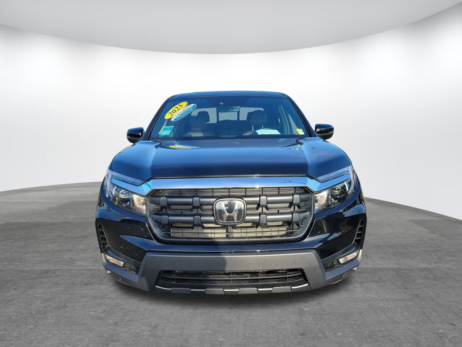 2025 Honda Ridgeline RTL photo 2
