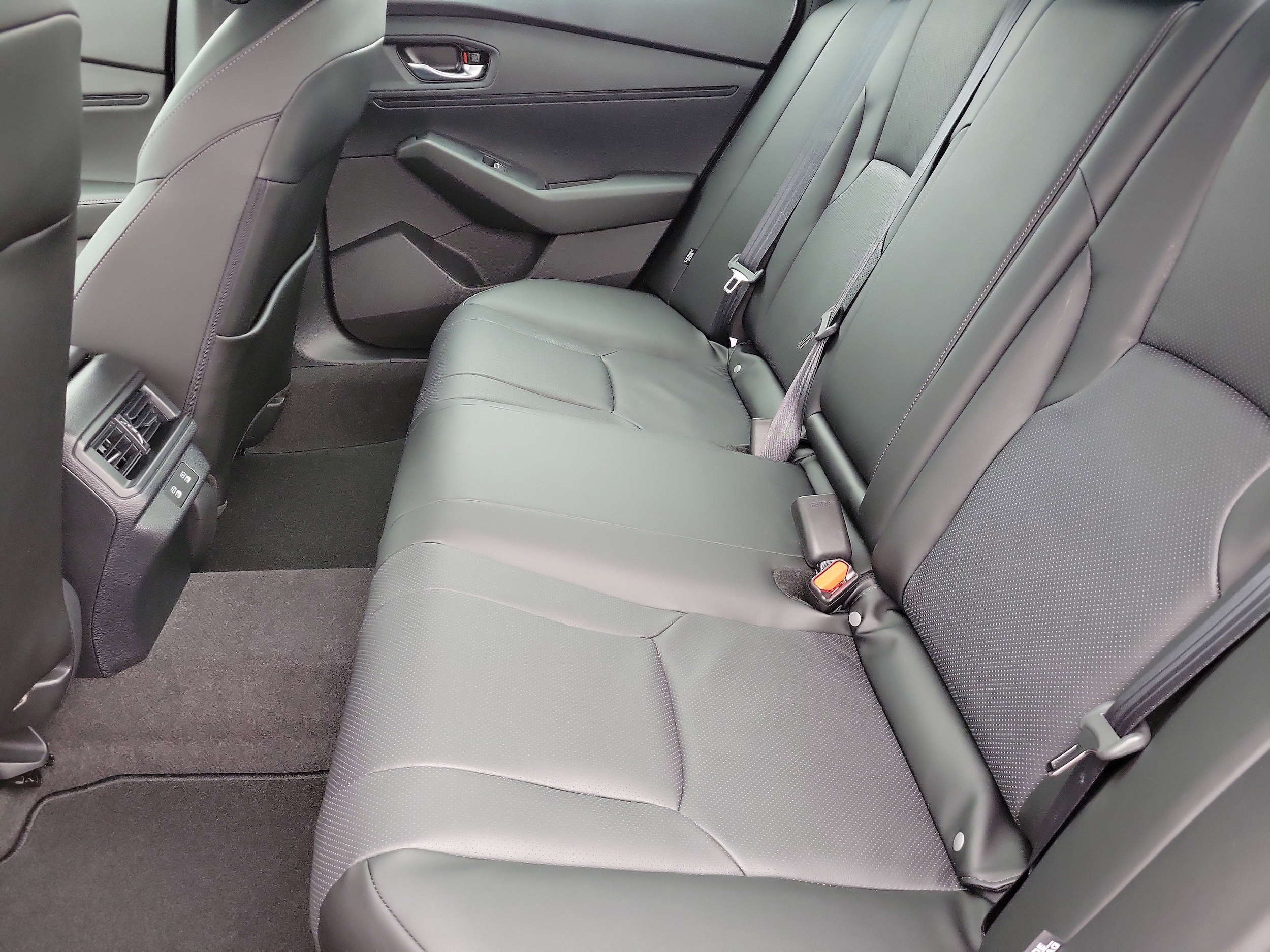 2025 Honda Accord Hybrid Sport-L - Photo 17