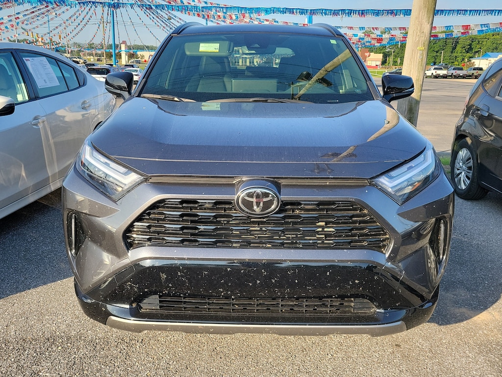 Used 2025 Toyota RAV4 Hybrid XSE SUV