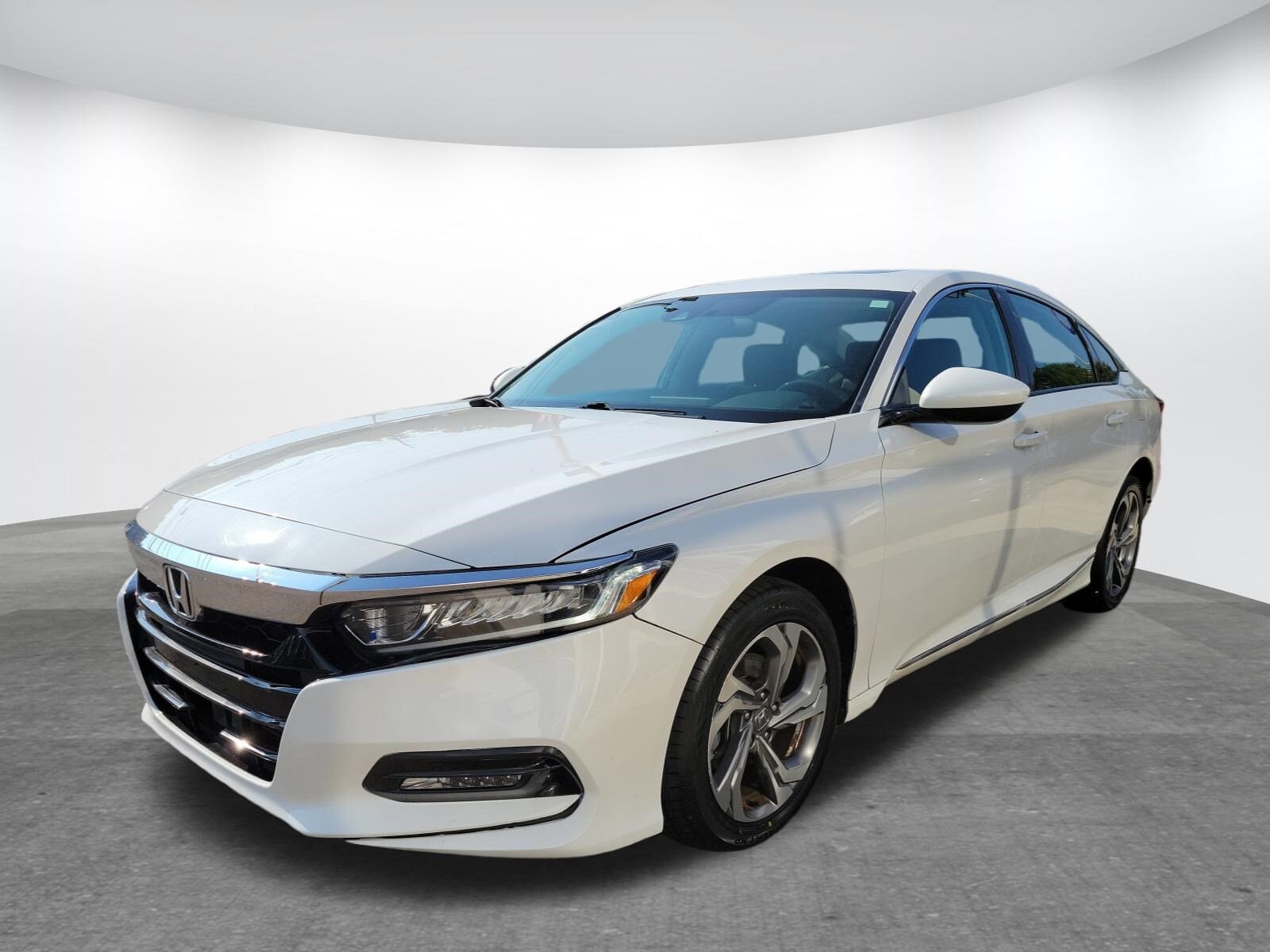 2018 Honda Accord EX 1.5T photo 3
