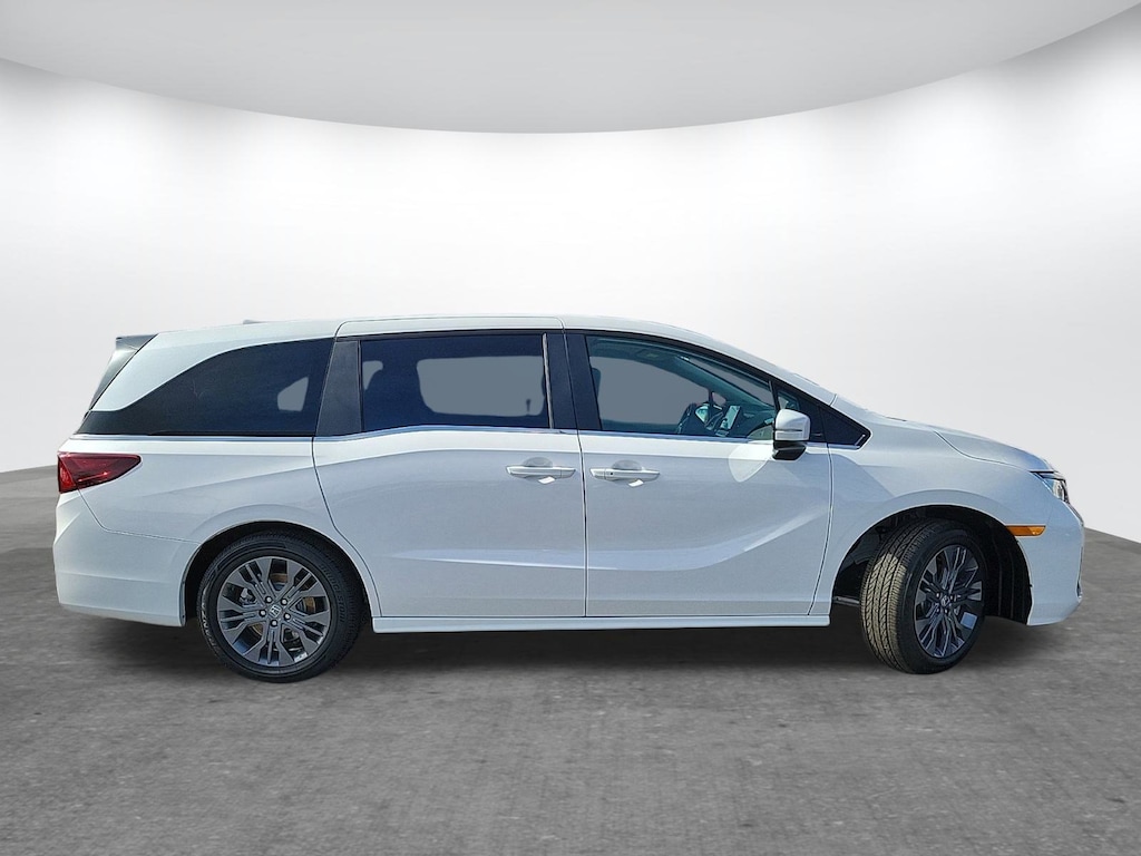 New 2025 Honda Odyssey Touring Van