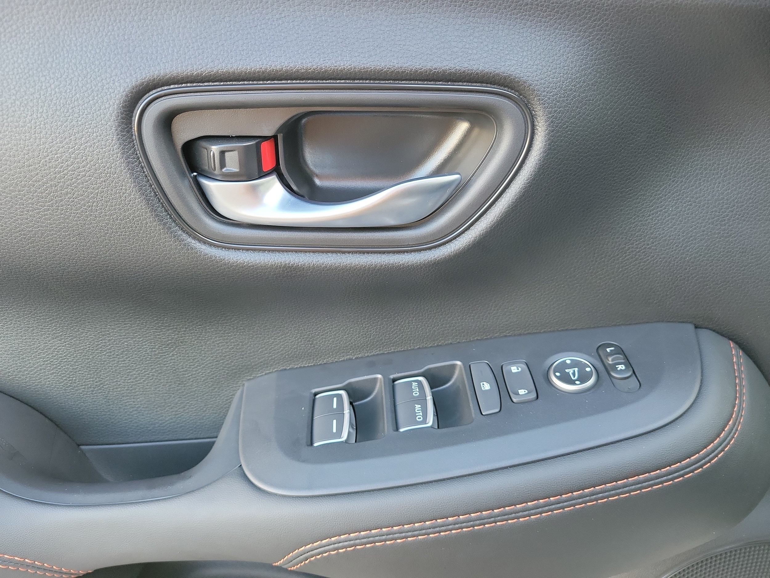 2026 Honda HR-V Sport - Photo 25