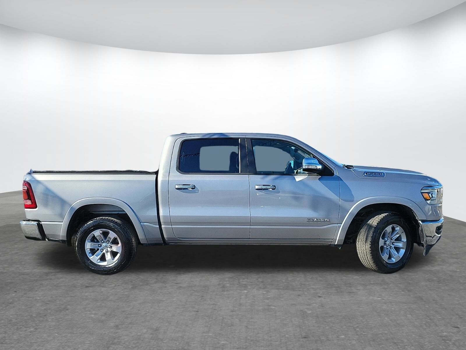 2022 Ram 1500 Laramie photo 4
