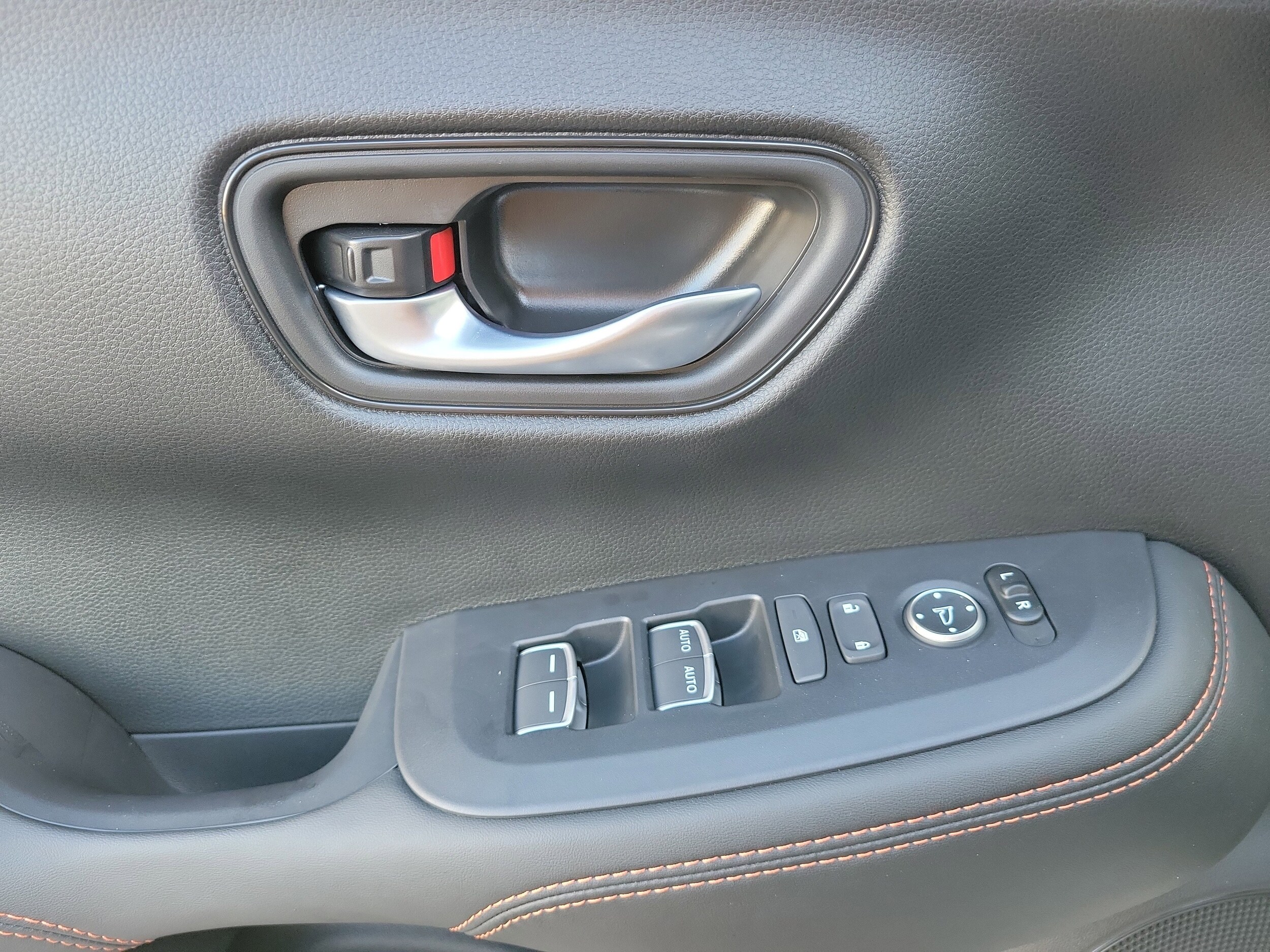 2026 Honda HR-V Sport - Photo 25