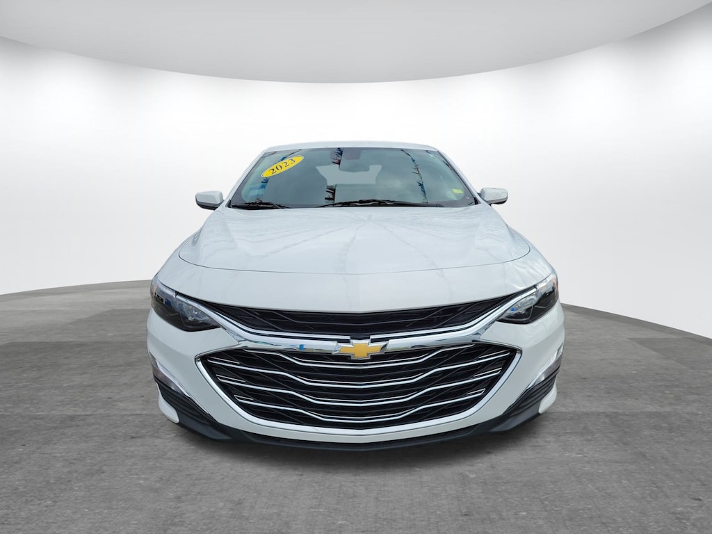 Used 2023 Chevrolet Malibu LS w/1FL Sedan