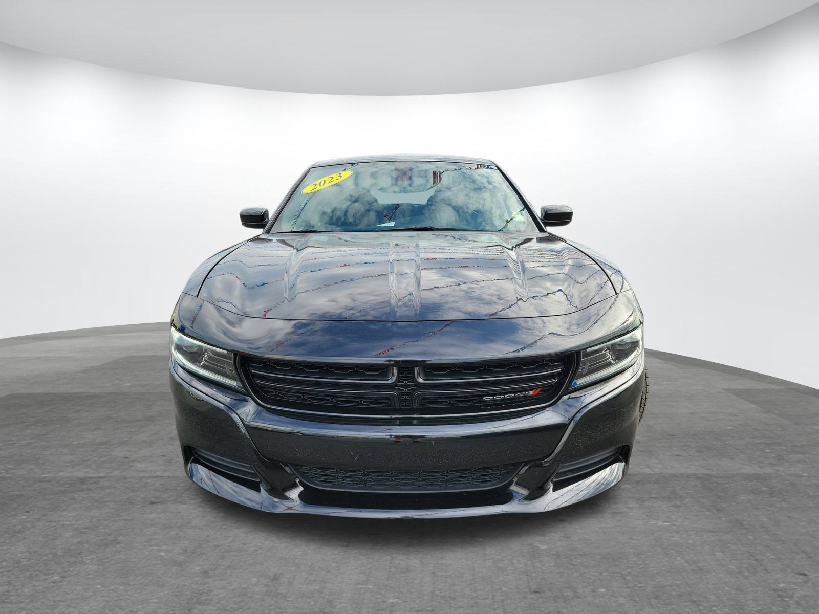 2023 Dodge Charger SXT photo 2