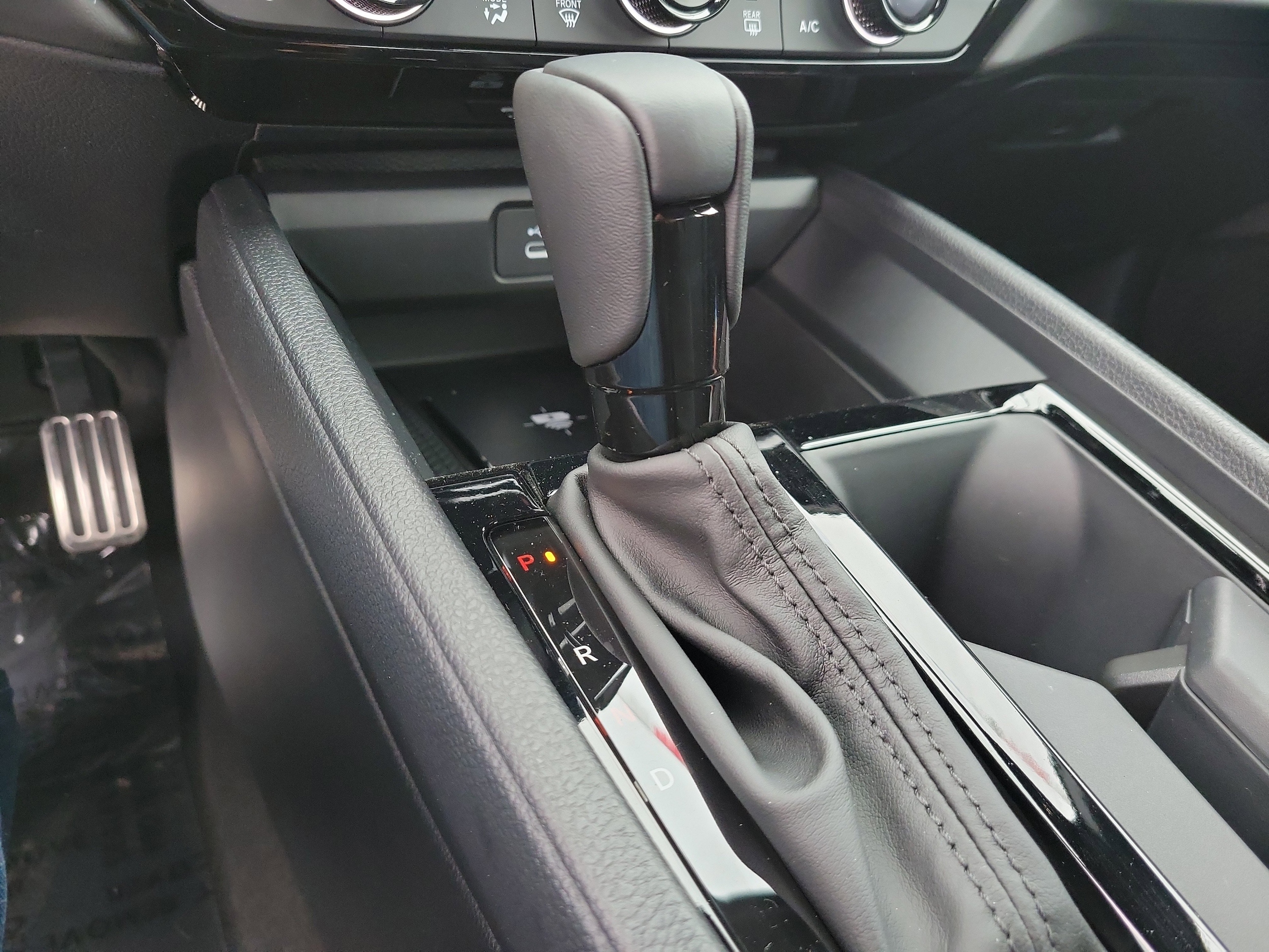2025 Honda Accord Hybrid Sport-L - Photo 24