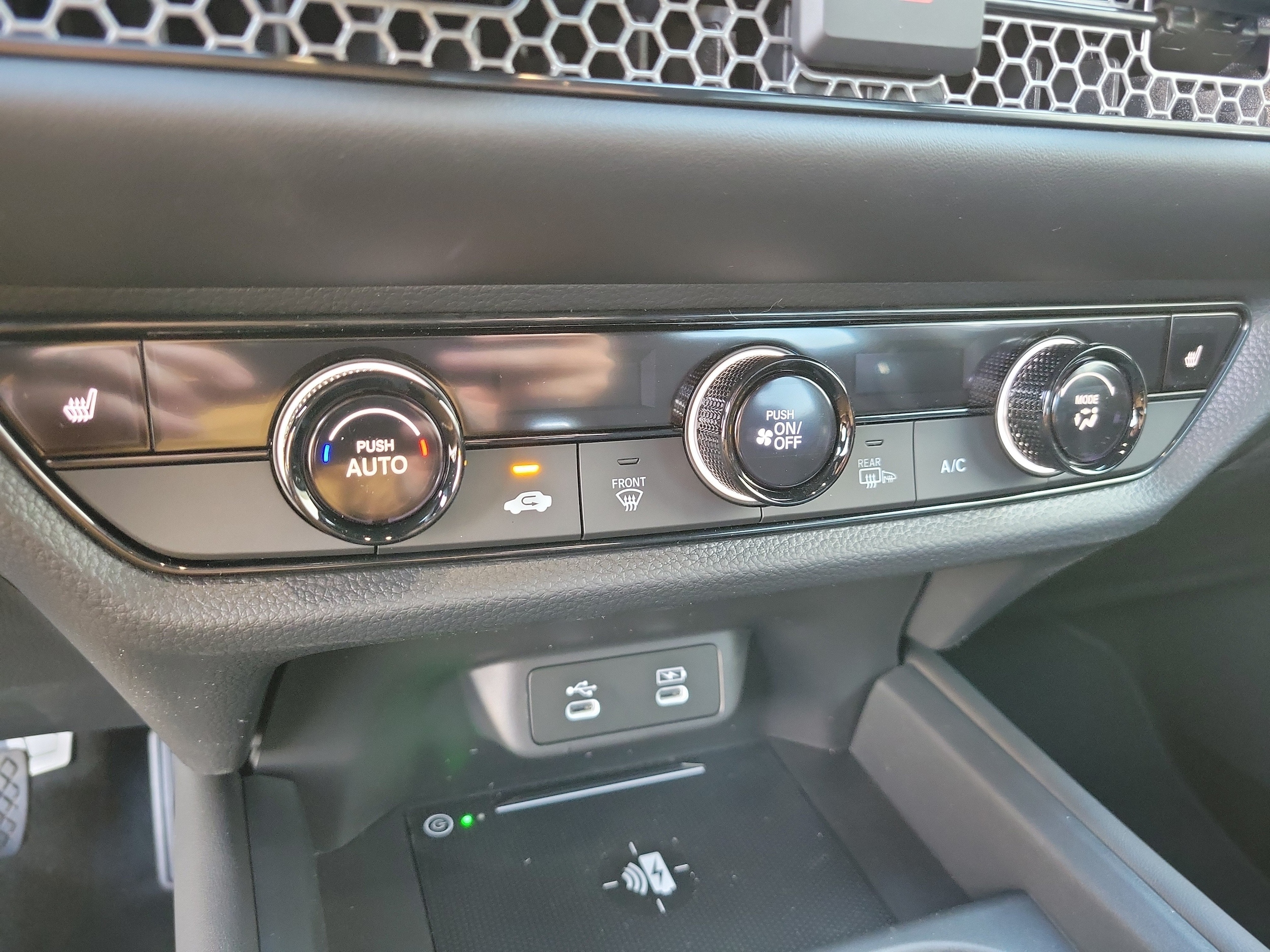 2026 Honda HR-V Sport - Photo 18