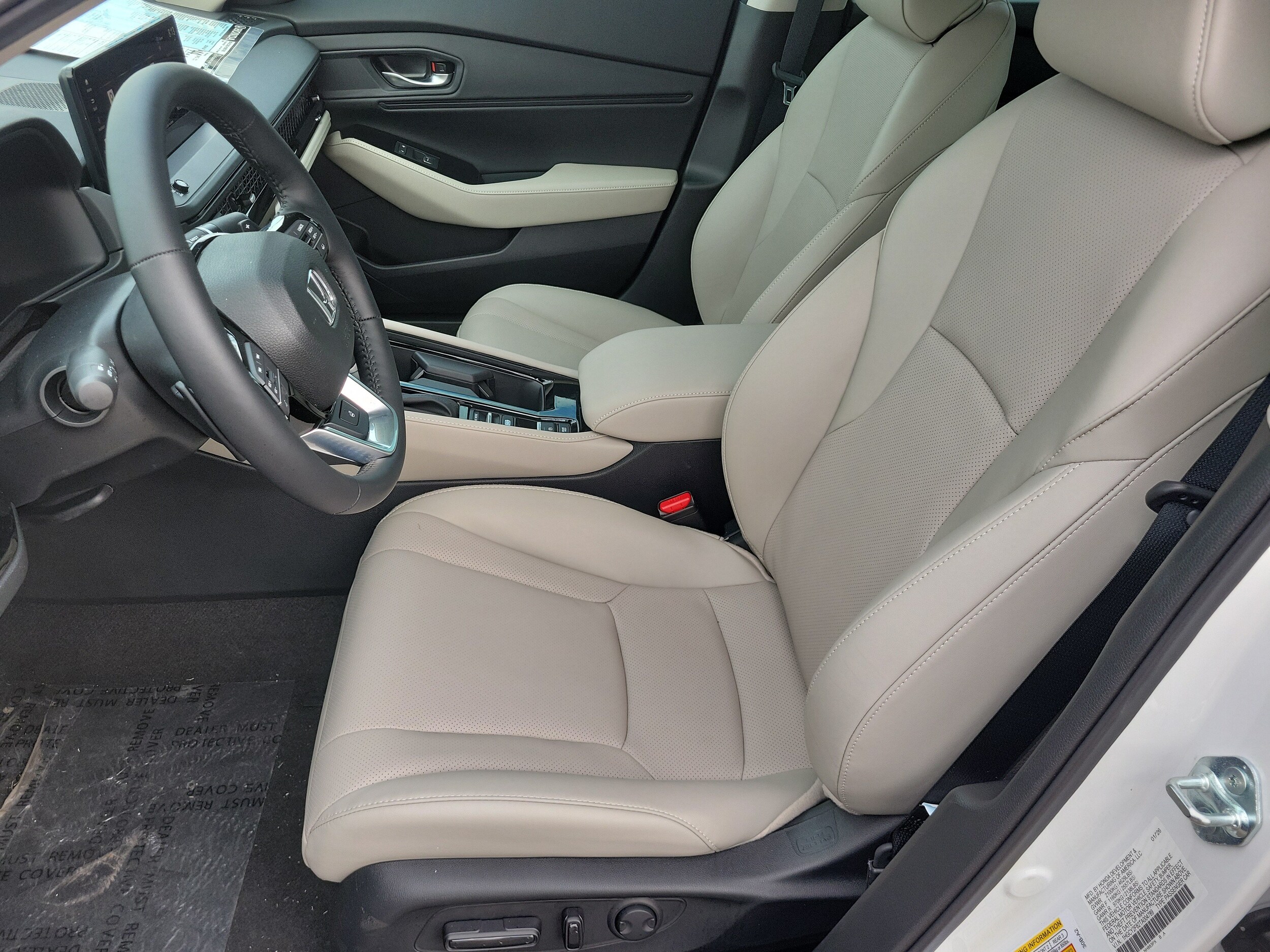 2026 Honda Accord Hybrid Touring - Photo 9