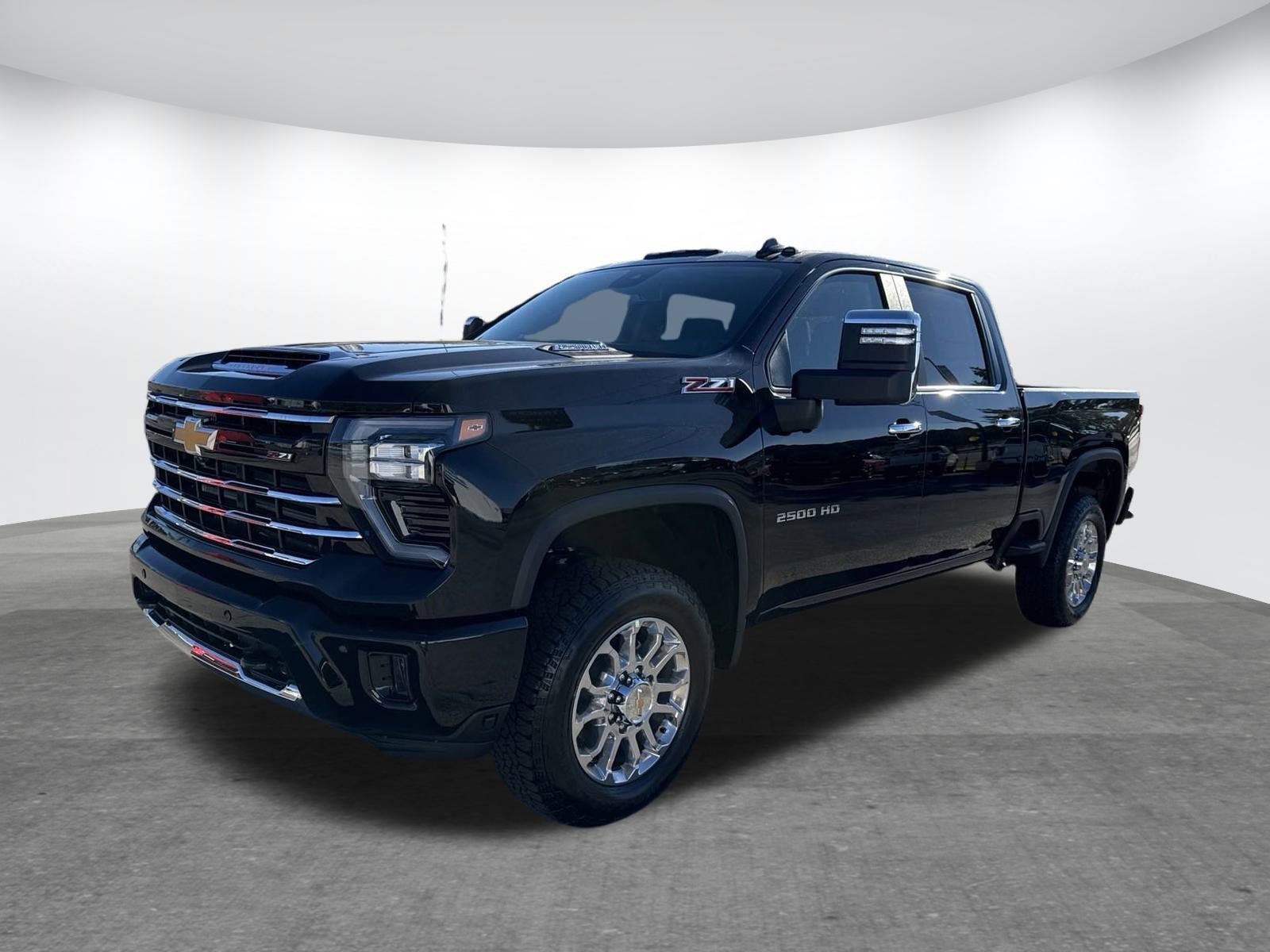 2025 Chevrolet Silverado 2500HD LT photo 3