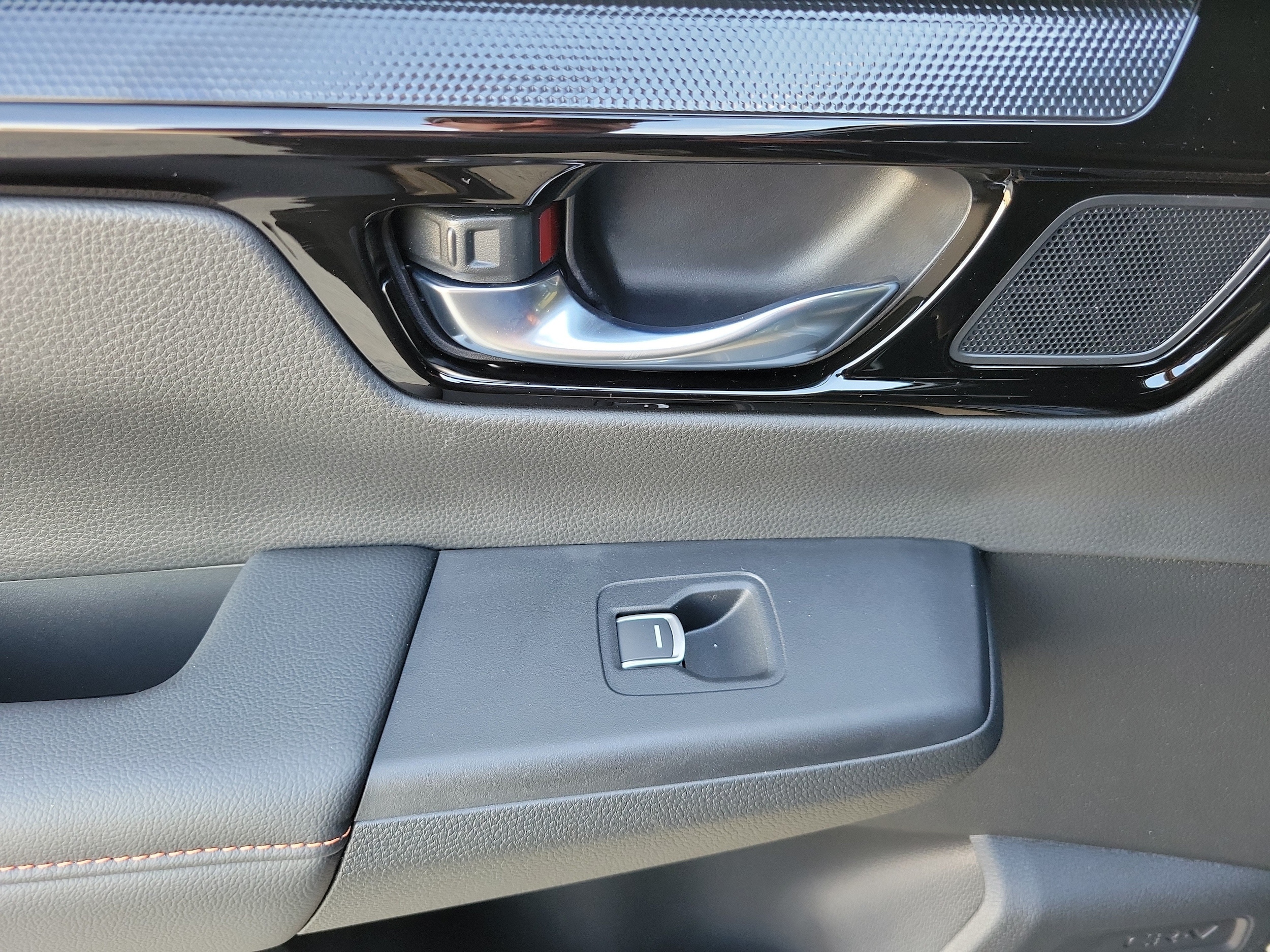 2026 Honda CR-V Sport Touring - Photo 25