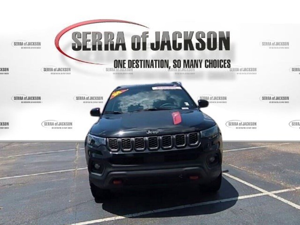 Used 2024 Jeep Compass Trailhawk SUV