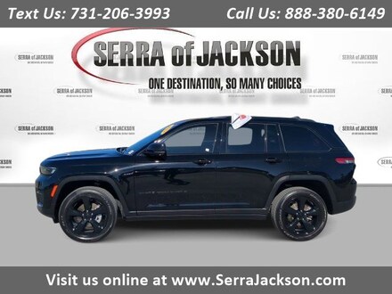 2023 Jeep Grand Cherokee Laredo SUV