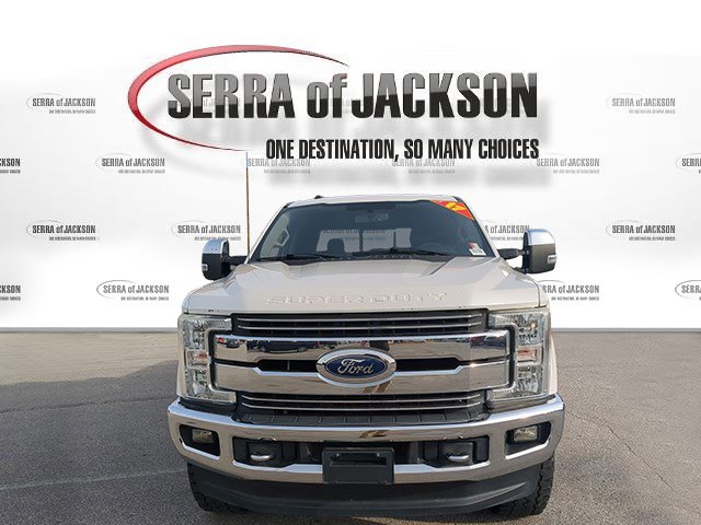 2017 Ford F-250 Lariat photo 3