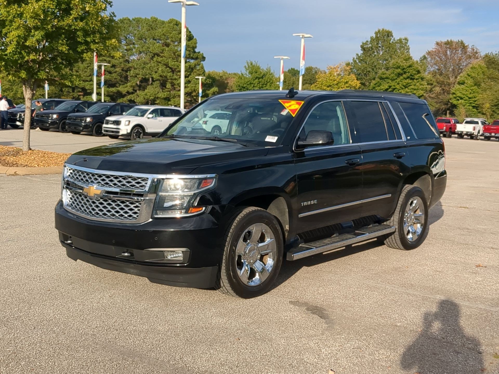 2019 Chevrolet Tahoe LT photo 4