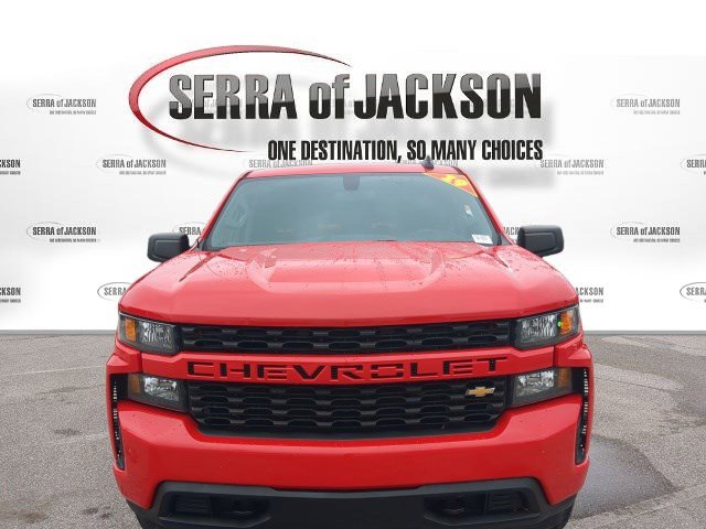 2019 Chevrolet Silverado 1500 Custom photo 3