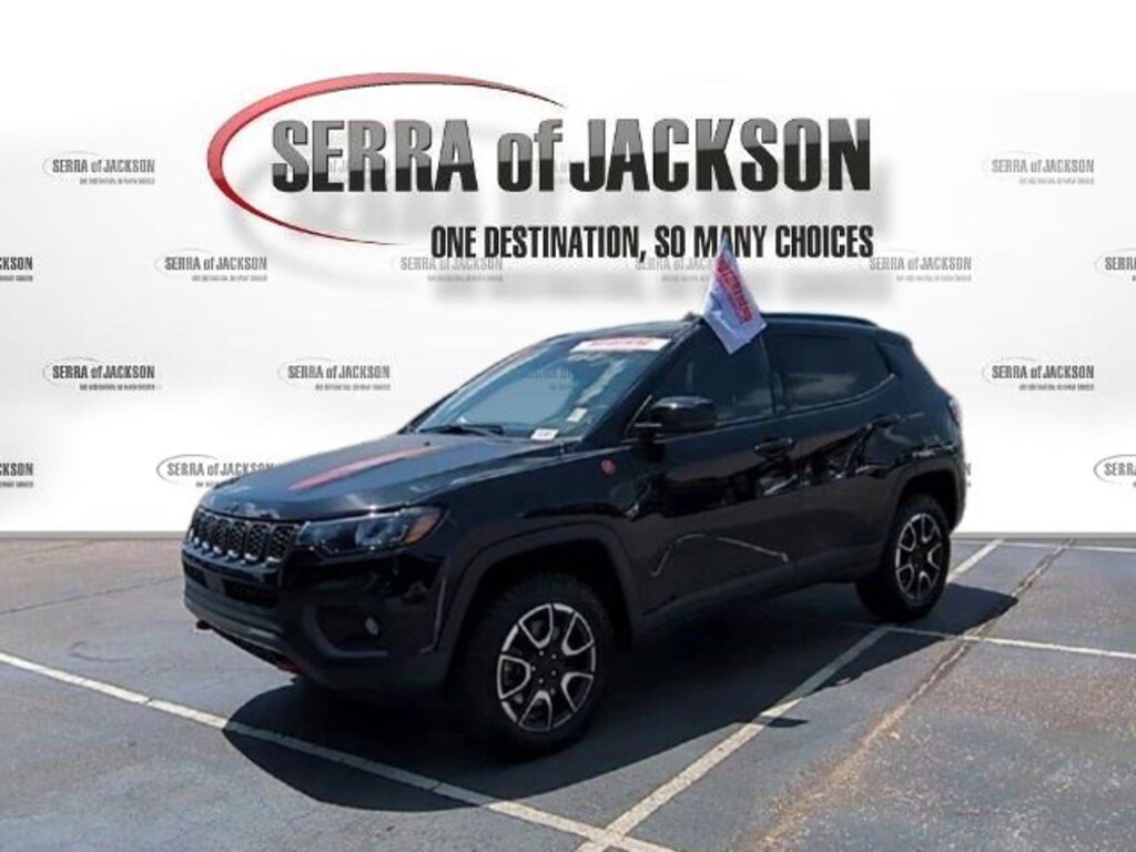 Used 2024 Jeep Compass Trailhawk SUV