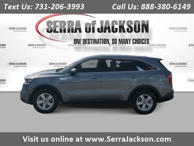 Pre-Owned 2022 Kia Sorento LX
