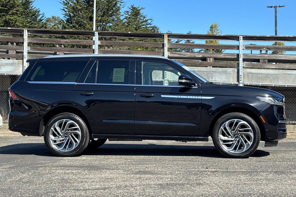 Used 2025 Lincoln