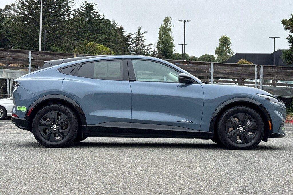 Certified 2023 Ford