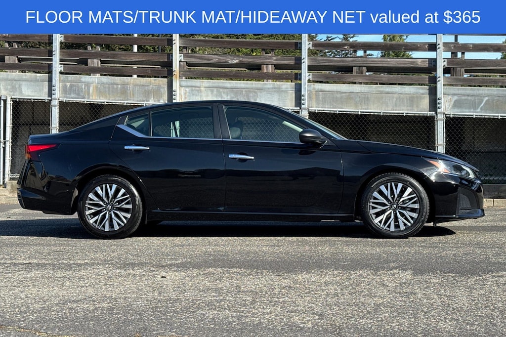 Used 2024 Nissan