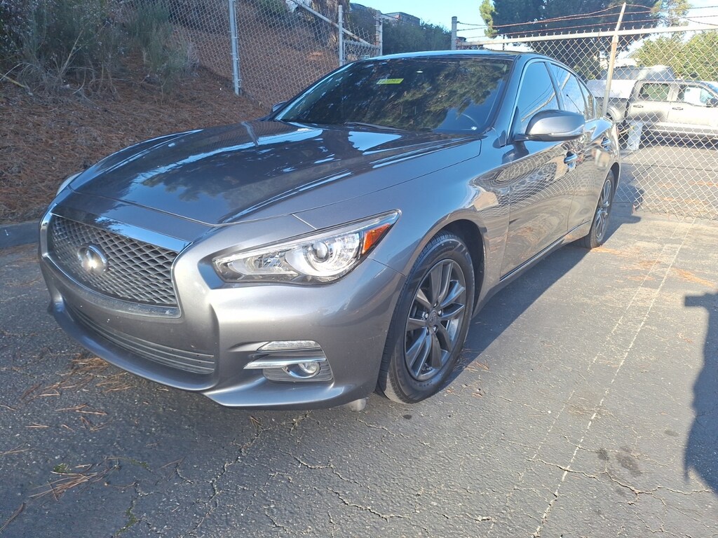 Used 2016 INFINITI