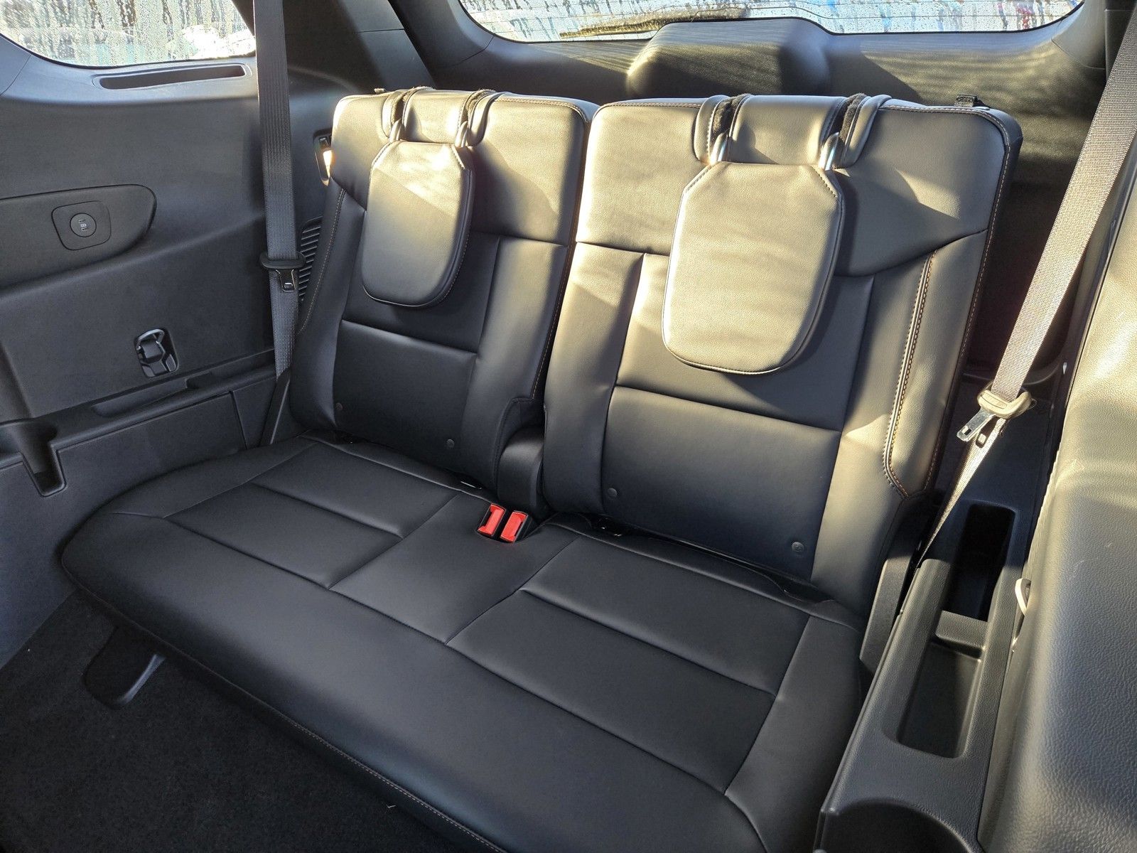 2026 Ford Explorer Tremor - Photo 6