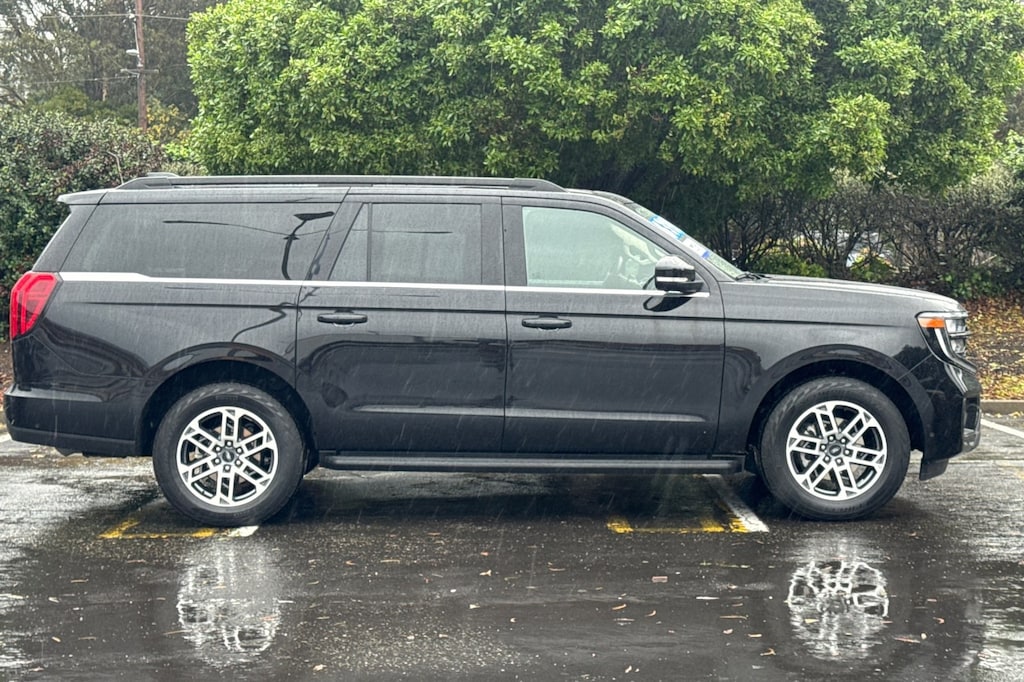 Certified 2025 Ford Expedition Max Active w/ 7 Passenger Seat SUV