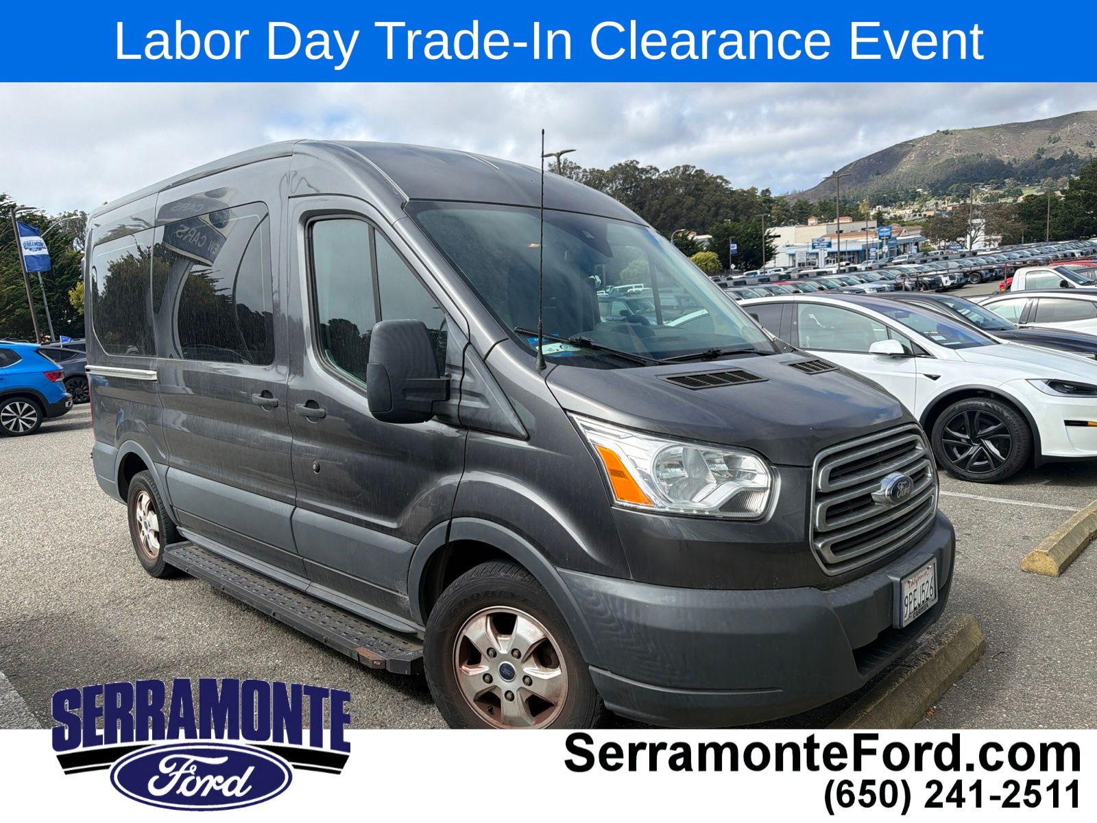 2018 Ford Transit Passenger Gris (Magnetic) Van Tracción trasera 6 velocidades Automática marcha alta