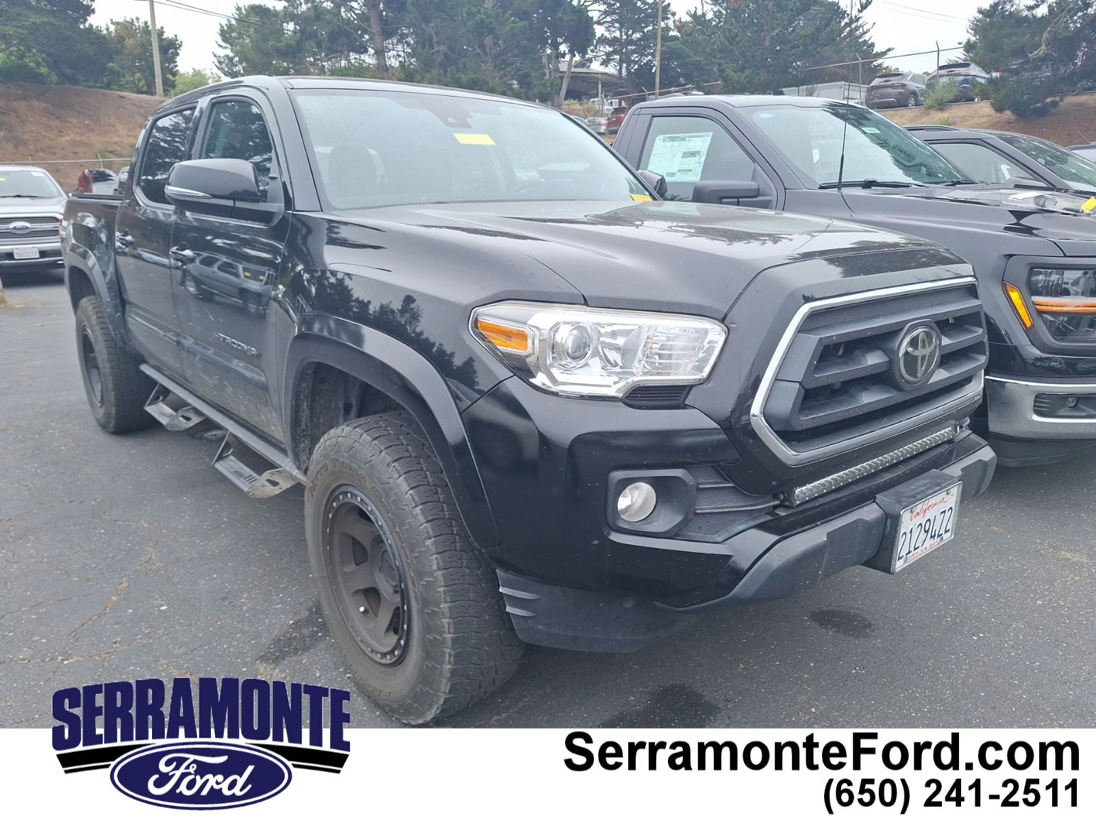 2020 Toyota Tacoma SR5 4WD photo